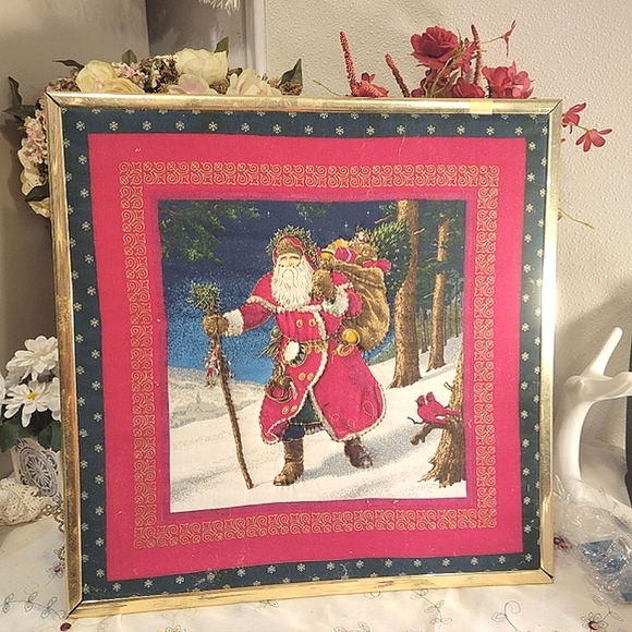 HANDMADE QUILTED TAPESTRY OF SANTA 16" FRAMED. VINTAGE - Picture 1 of 6